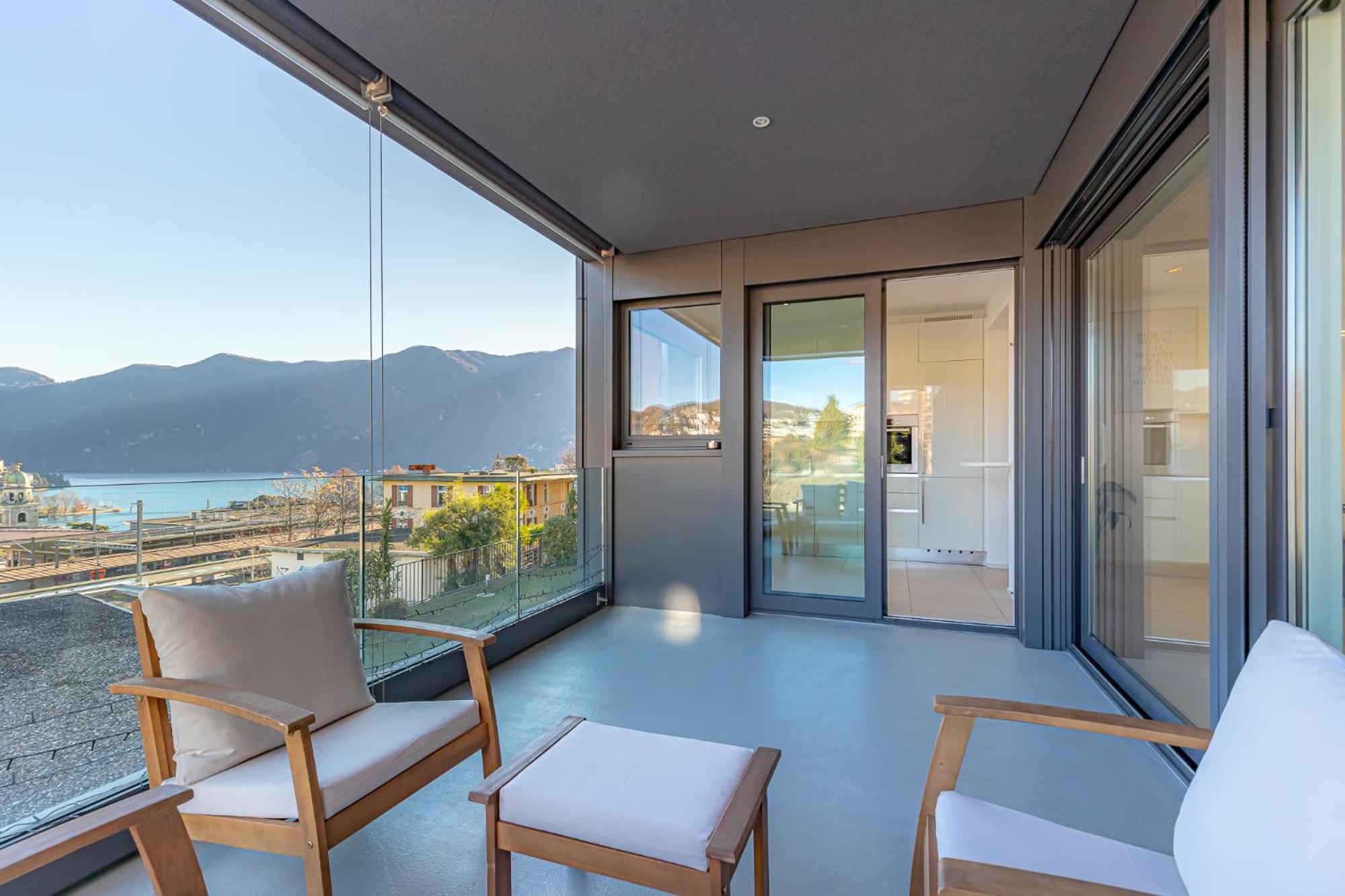 Imperial Of Lugano 3 With A Lake View Behind The Station And 10 Min From The Lake Of Лугано Экстерьер фото